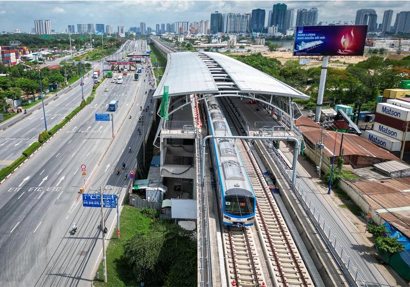 Bản đồ các tuyến đường chính và giao thông ở Sài Gòn, làm nổi bật kết nối giữa các quận