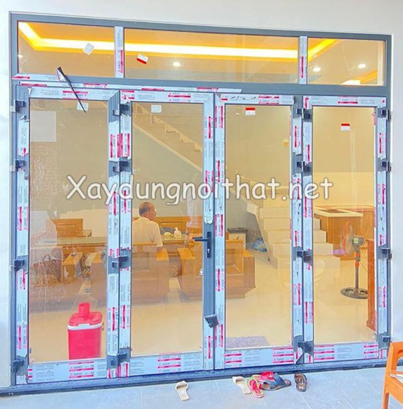 Khám phá đặc điểm và kích thước phù hợp cho cửa sổ mở trượt 4 cánh, giải pháp tối ưu không gian.