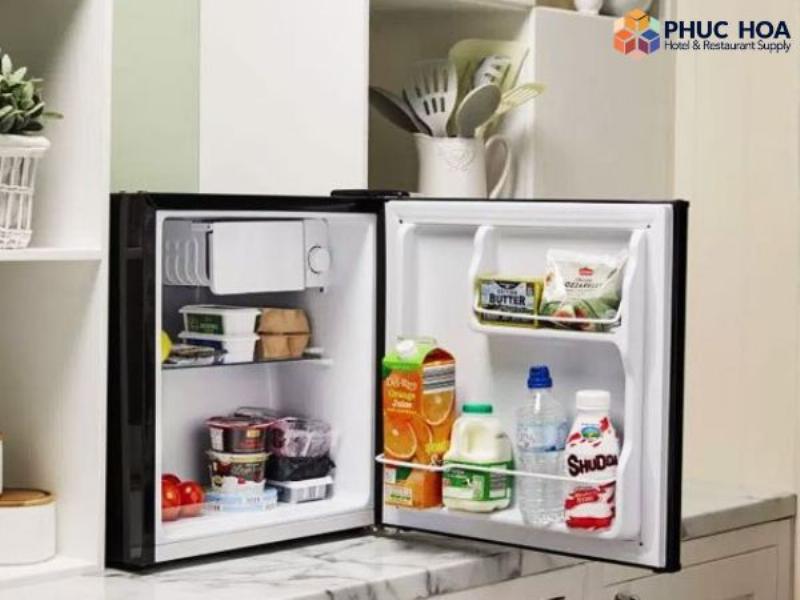 Biểu đồ so sánh các lựa chọn thay thế sau khi thanh lý tủ lạnh cũ giá 1 triệu: mua mới, mua cũ khác, sửa chữa, dựa trên chi phí, rủi ro, tuổi thọ