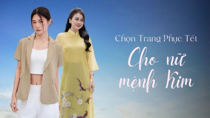 Người du lịch với trang phục hoặc hành lý màu hợp mệnh Kim (trắng, vàng, nâu, xám)