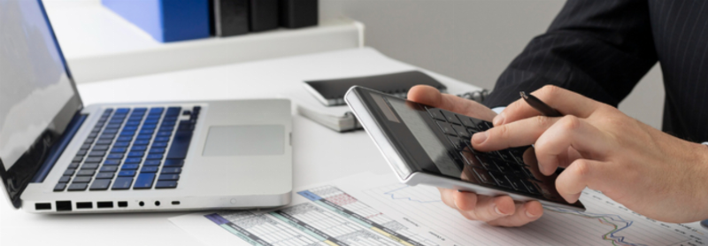 Hình ảnh minh họa việc quản lý sổ tiết kiệm Vietinbank hoặc tài khoản tiết kiệm online một cách hiệu quả, có biểu đồ tăng trưởng hoặc hình ảnh tiền được quản lý gọn gàng.