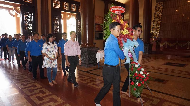 Hình ảnh xe buýt công cộng đi đến huyện Củ Chi, Thành phố Hồ Chí Minh