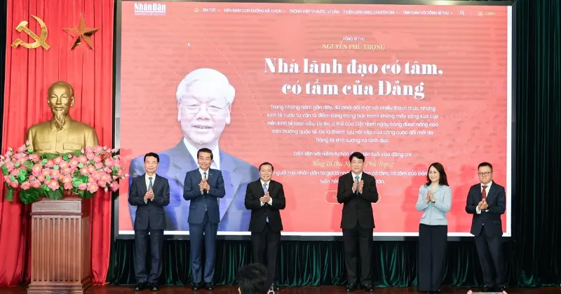Giao diện một nền tảng streaming hiển thị Thủy thủ Mặt Trăng Pha Lê