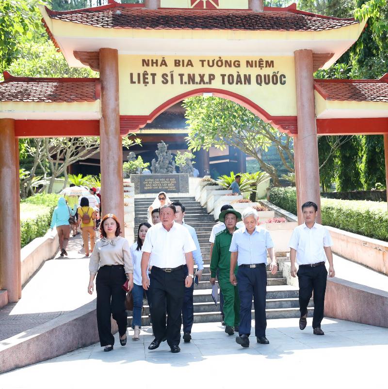 Tuổi Xây Nhà Năm 2025, Xem Tuổi Làm Nhà Đón Tài Lộc, Tránh Hạn Tam Tai Kim Lâu Hoang Ốc, Hướng Dẫn Chi Tiết Cách Tính Và Hóa Giải Rủi Ro