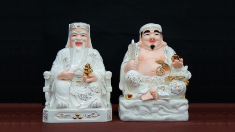 Ý nghĩa sâu sắc của việc cúng Thần Tài Thổ Địa trong văn hóa người Việt, đặc biệt trong kinh doanh